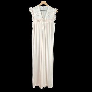 VINTAGE Made in U.S.A Henson Kickernick Pastel Pink Maxi Nightgown Size Small
